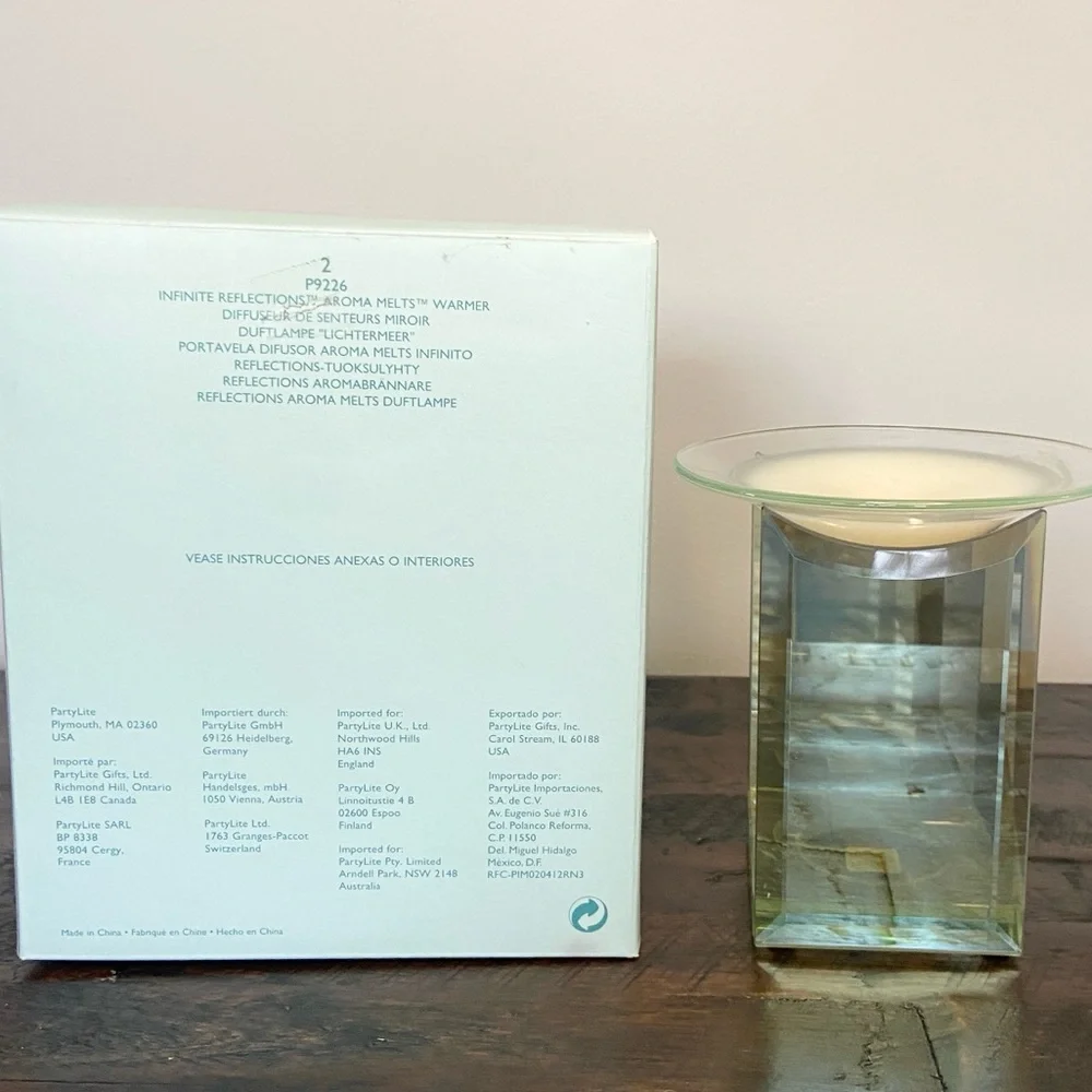 PartyLite Infinite Refections Aroma Melts Warmer Retired - Picture 2 of 5